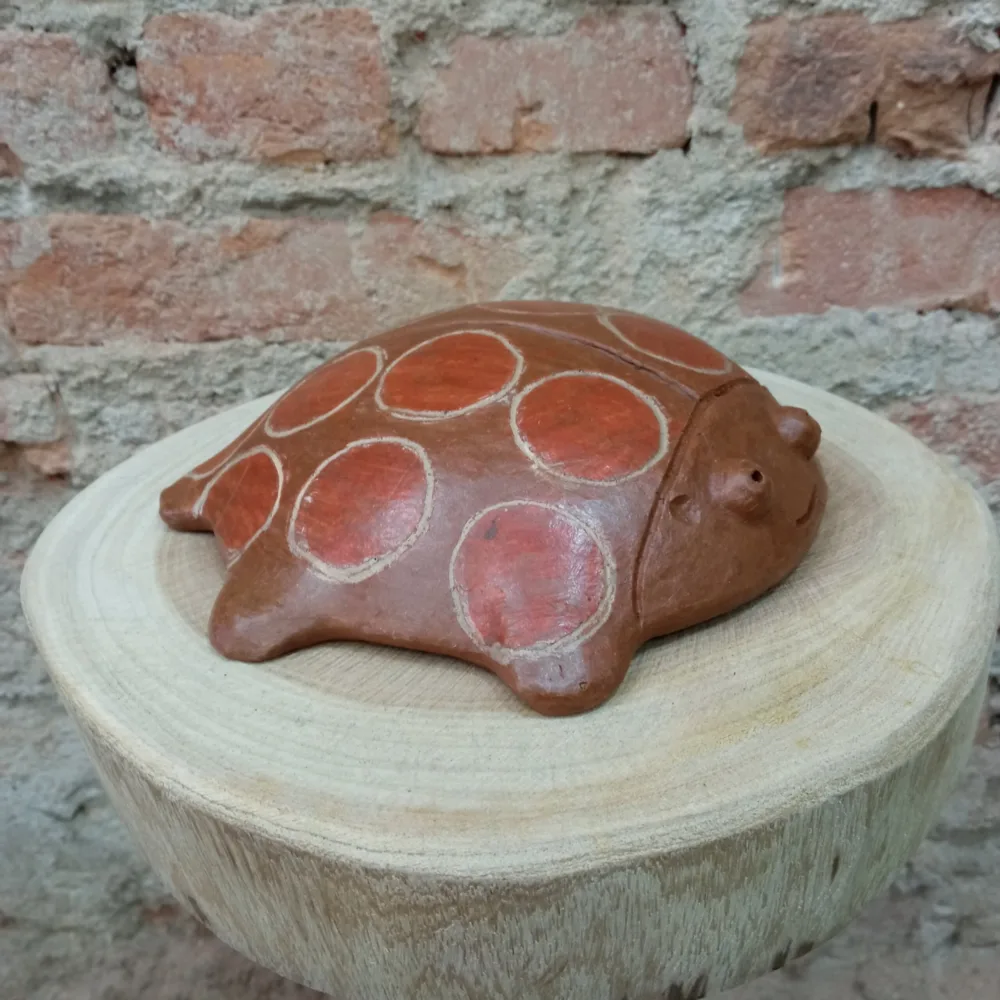 Joaninha de Parede - Cerâmica - Mestra Luiza - Imagem 4