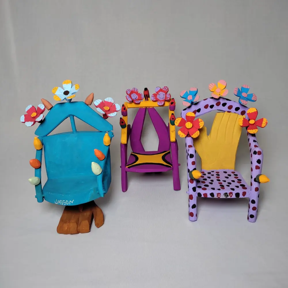 Mini Cadeira Entalhada - Mestre Jasson - Imagem 5