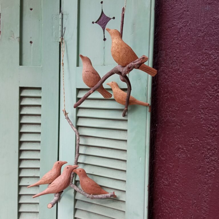 Móbile Pássaro Triplo - Madeira Umburana