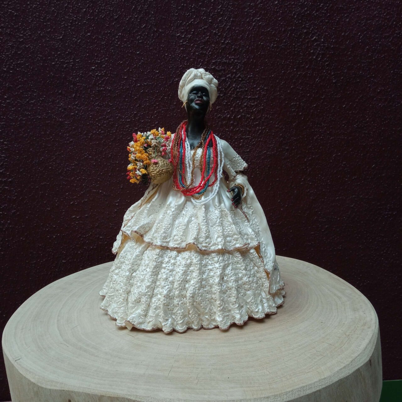 Baiana Branca - Biscuit - Cibele