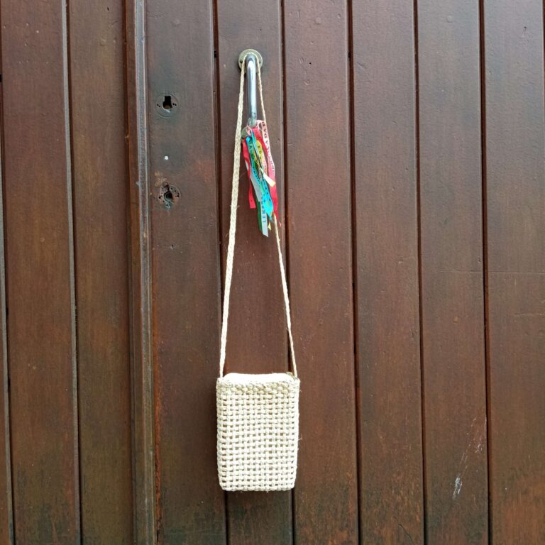 Bolsa com Zíper - Fibra de Buriti