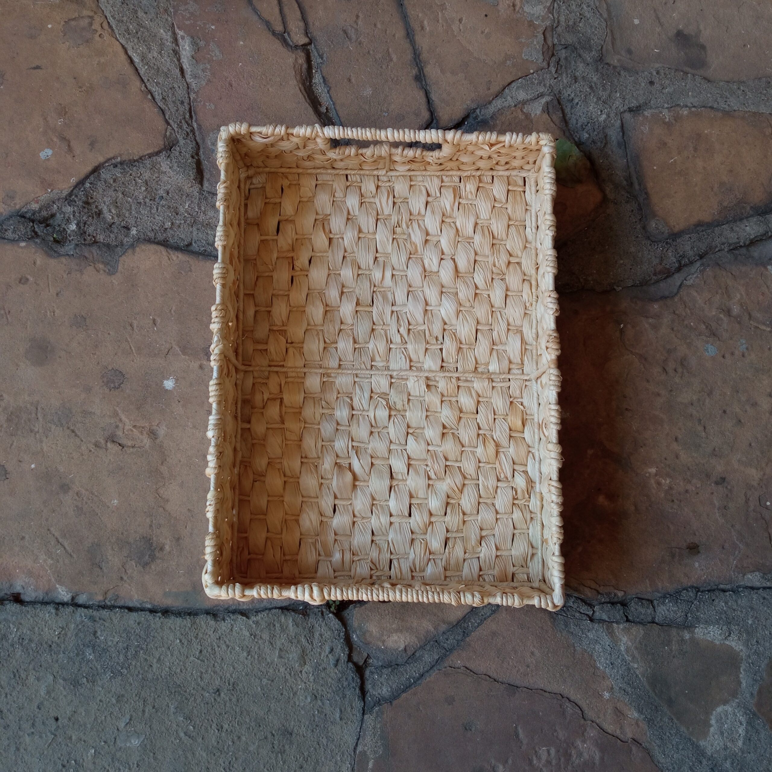 Bandeja com puxadores - Palha de Milho - Imagem 3