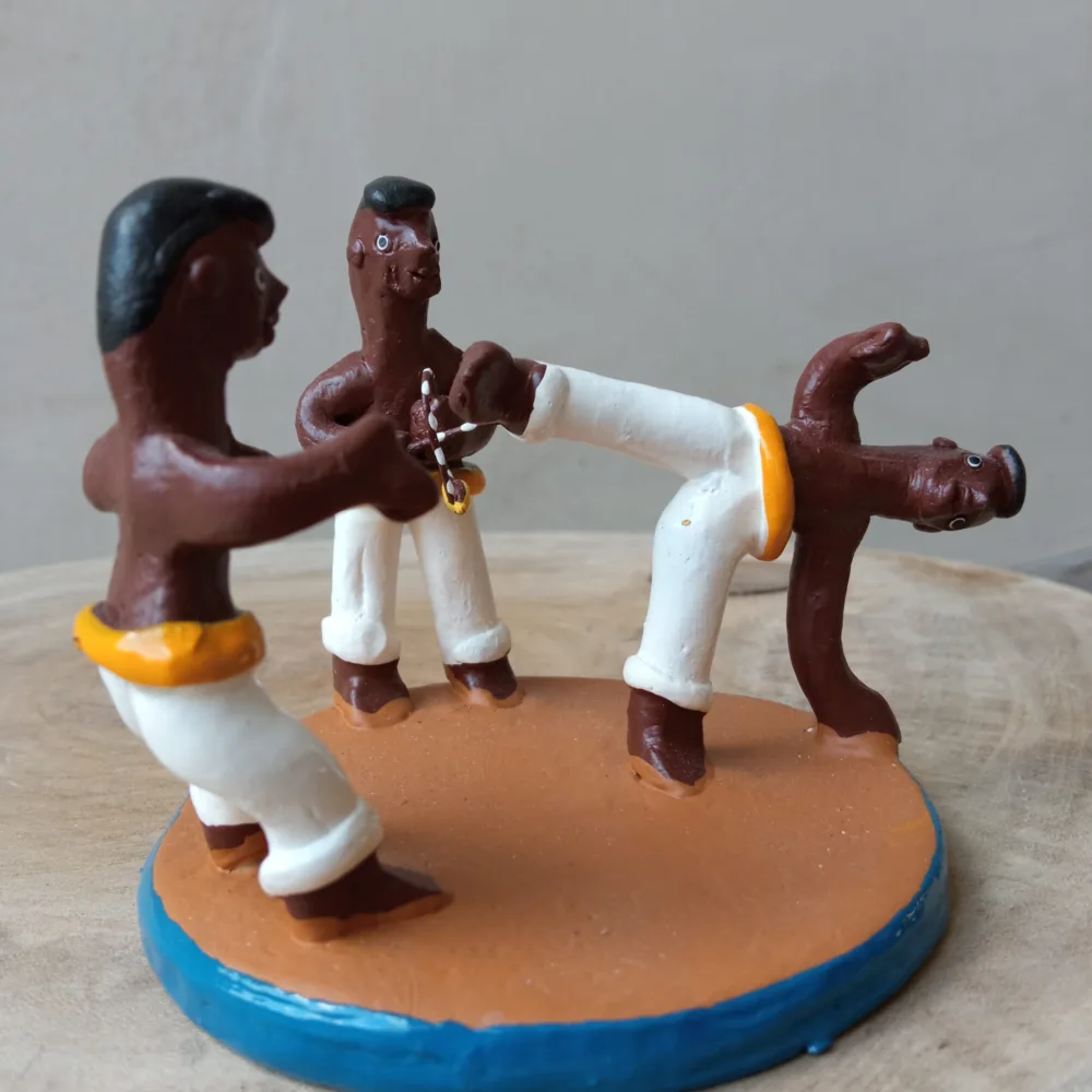 Roda de Capoeira - Cerâmica Caruaru - Imagem 3