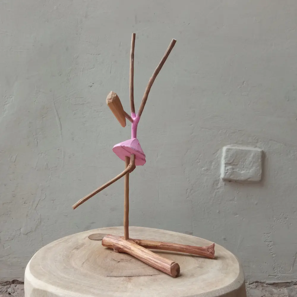 Entalhe Bailarina - Mestre Abias - Imagem 5