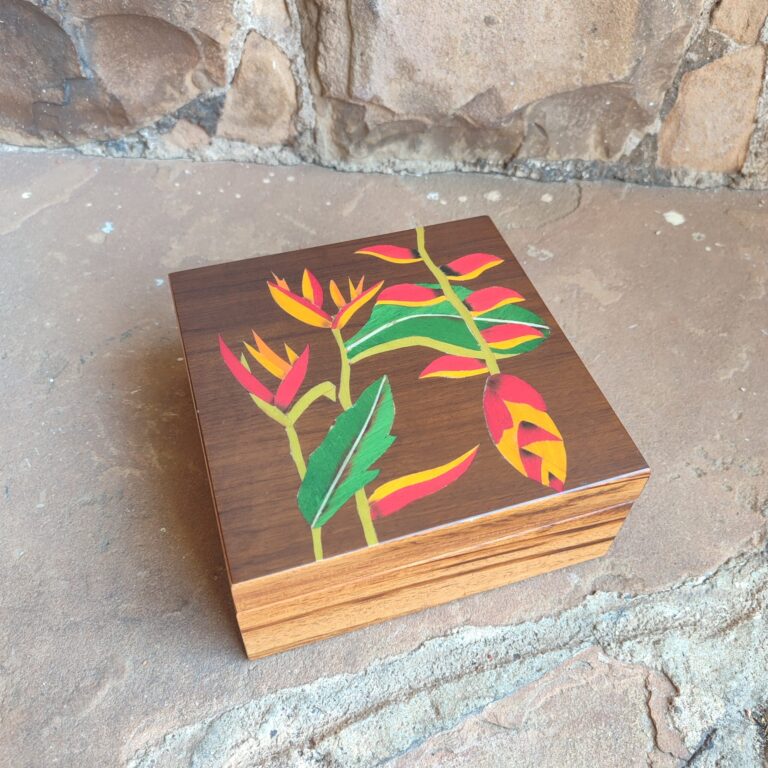 Caixa em Marchetaria M - Vanusa Lima