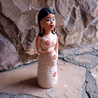 Boneca Mulher Grávida G - Vale do Jequitinhonha