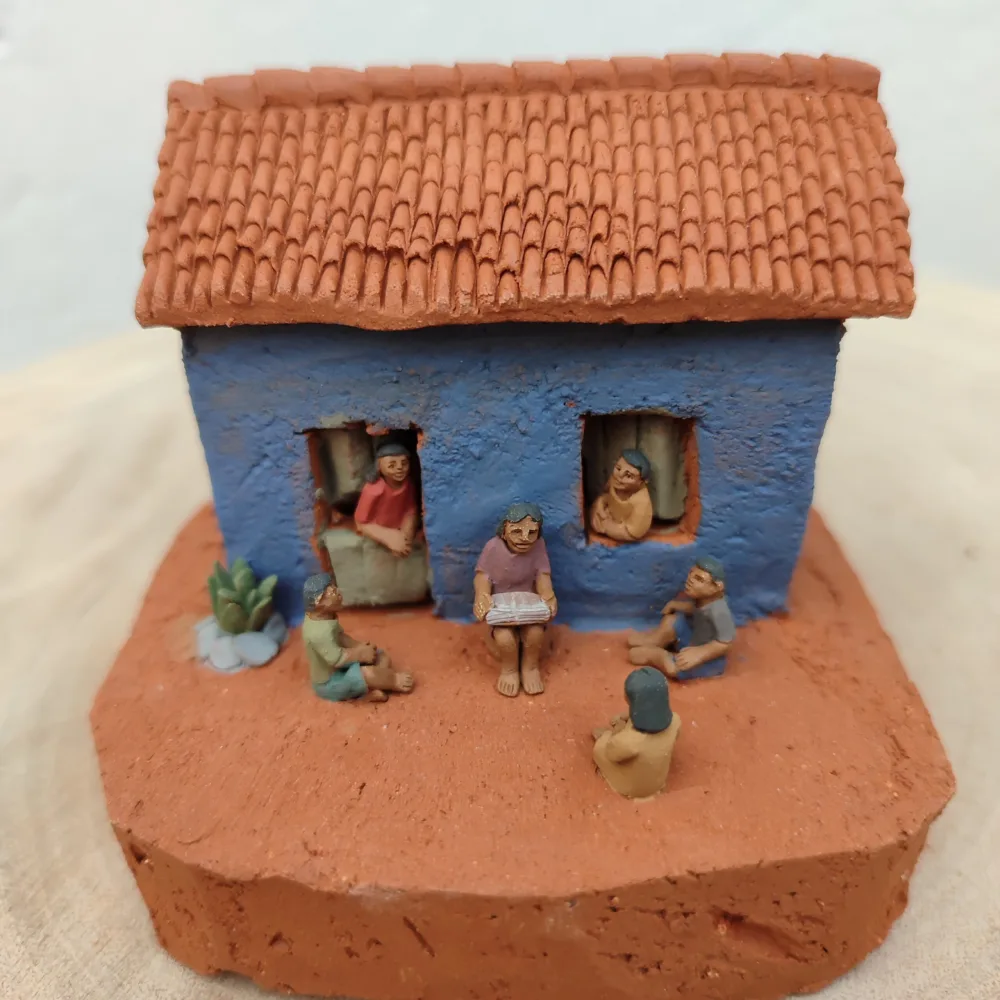 Escultura Casa Sertaneja - Cláudio - Imagem 4