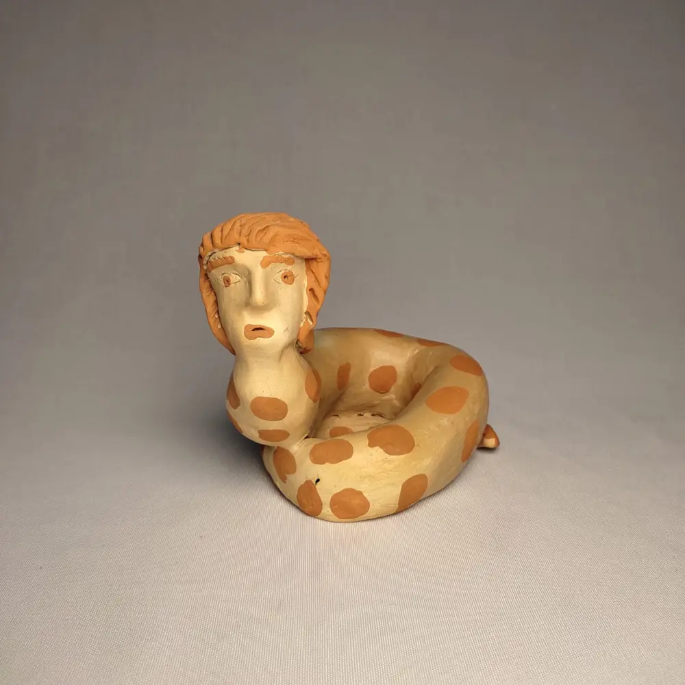 Escultura Cobra com Cabeça Humana - Elza - Imagem 4